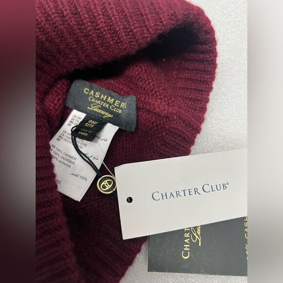 Cashmere charter club women’s beanie hat - Picture 3 of 3